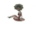 Figuur - Liegende Dame mit Regenschirm – Bronze Skulptur -, Antiek en Kunst