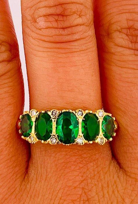 Zonder Minimumprijs - Ring - 9 kt. Geel goud, Zilver Smaragd, Handtassen en Accessoires, Ringen