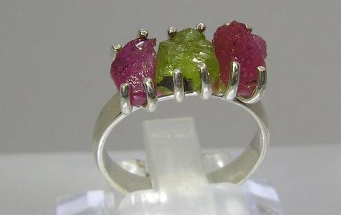 Rubis bague - Hauteur : 25 mm - Largeur : 20 mm- 4.03 g -, Verzamelen, Mineralen en Fossielen