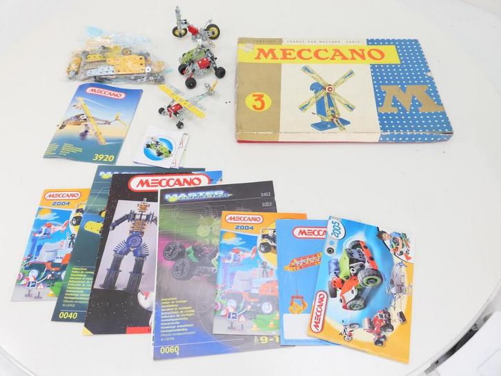 Meccano Bouwset Box n. 03 & 3920 & 4 kleine pakketjes zon..., Hobby & Loisirs créatifs, Modélisme | Voitures & Véhicules, Enlèvement ou Envoi