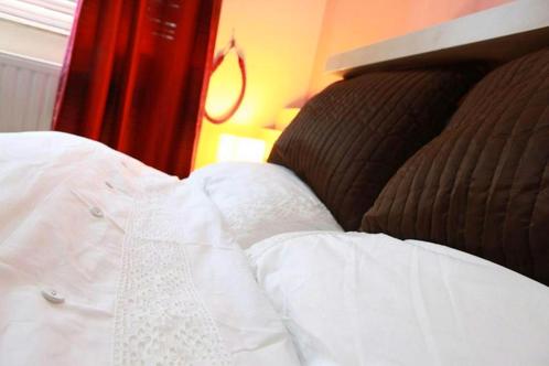 Appartement en Rue des Fraises, Anderlecht, Immo, Appartementen en Studio's te huur