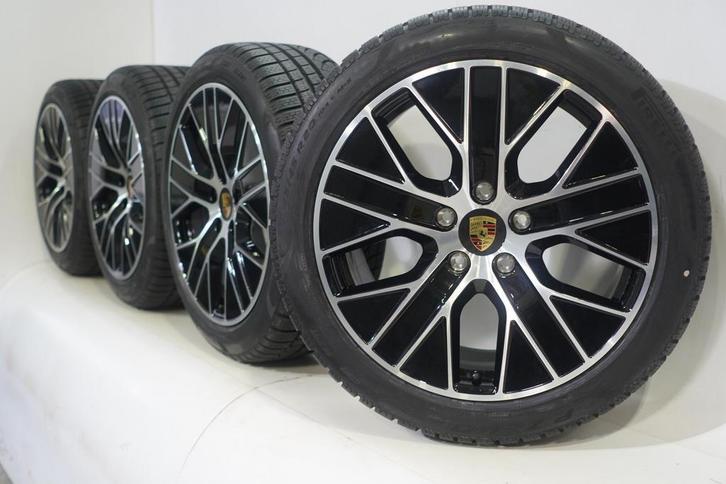 Porsche Taycan 4S S Turbo 20 inch velgen Pirelli Winterbande, Auto-onderdelen, Banden en Velgen, Ophalen of Verzenden