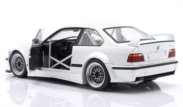 Werk83 1:18 - Modelauto - BMW E36 M3 GTR Plain body version, Hobby en Vrije tijd, Modelauto's | 1:5 tot 1:12