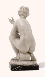 Beeld, Venere Accovacciata - Statua in marmo 24 cm - 24 cm -, Antiek en Kunst
