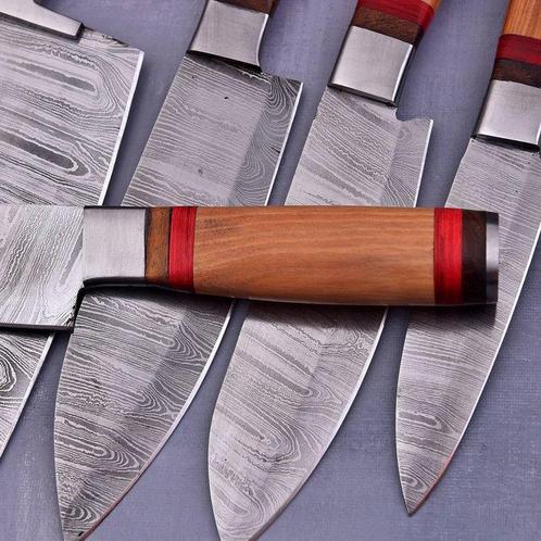 Couteau de cuisine - Chefs knife - Acier plié, bois dolive, Antiek en Kunst, Antiek | Keukengerei