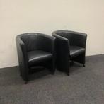 Complete set van 2 stuks fauteuil op wieltjes, zwart skai