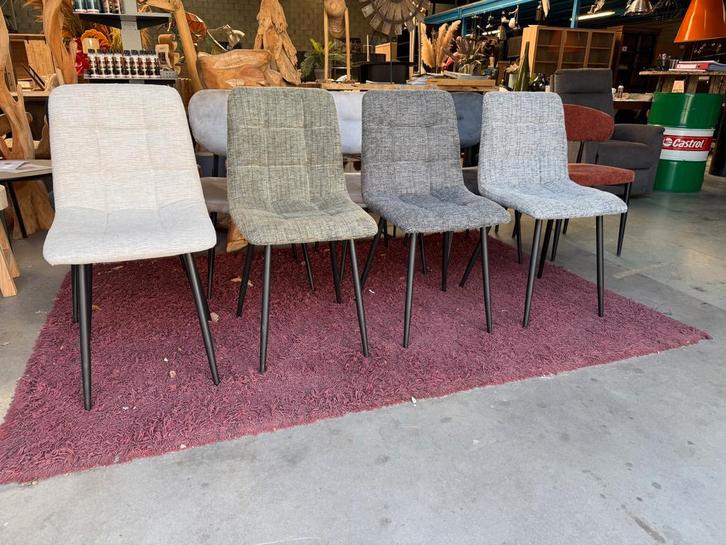Javea eetkamerstoel, vier kleuren (nieuw, outlet), Huis en Inrichting, Stoelen, Nieuw, Metaal, Stof