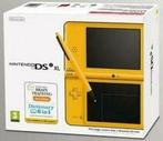Nintendo DSi XL Zwart/Geel in Doos (Nette Staat & Krasvri..., Games en Spelcomputers, Spelcomputers | Nintendo DS, Ophalen of Verzenden