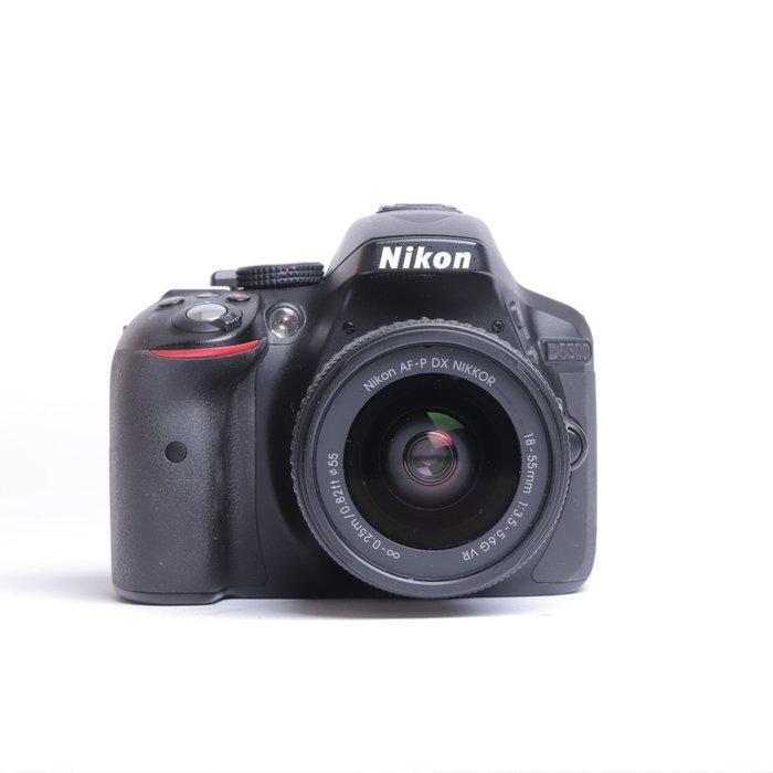 Nikon D5300 + Nikon AF-P DX 18-55mm f/3.5-5.6G VR Digitale, Audio, Tv en Foto, Fotocamera's Digitaal