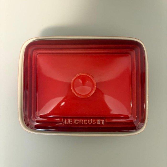 Le Creuset - Schotel - Red Ceramic Butter Dish – Medium, Antiquités & Art, Antiquités | Ustensiles de cuisine