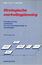 Strategische marketingplanning 9789014042343, Boeken, Min, Zo goed als nieuw, Verzenden