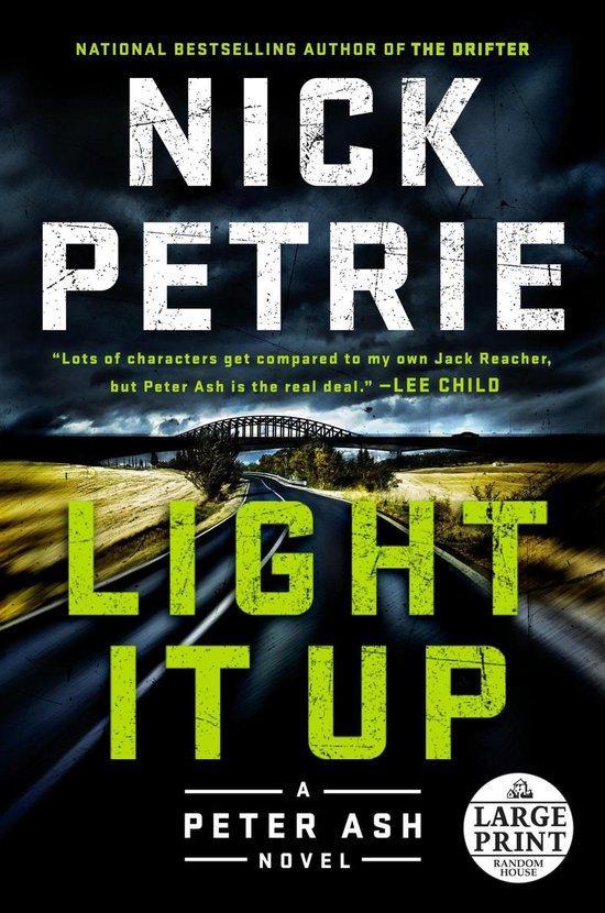 Light It Up 9780525523116 Nick Petrie, Livres, Langue | Anglais, Envoi