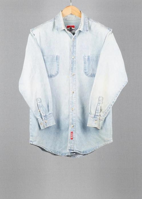 Marlboro Light Blue vintage denim shirt in size M for Unisex, Kleding | Heren, T-shirts, Ophalen of Verzenden