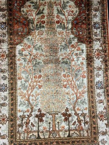 Hereke zijde - Tapijt - 145 cm - 76 cm