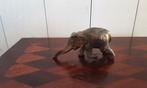 P. Chenet - Statue, Olifant - 6.5 cm - Bronze, Antiek en Kunst