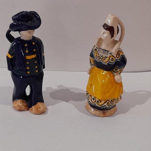 Pontivy - Perrotte - Statuette, Personnages en costume, Antiek en Kunst, Antiek | Glaswerk en Kristal
