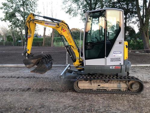 DEMO Wacker Neuson EZ26 nog geen 200 uur, Zakelijke goederen, Machines en Bouw | Kranen en Graafmachines, Kraan