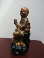 Beeldhouwwerk van verguld hout - Hout, Bukshout - China -, Antiek en Kunst