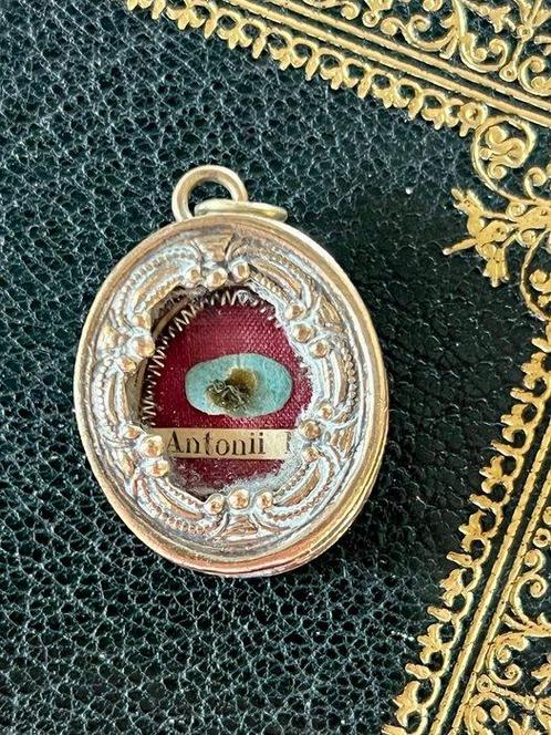 Reliekhouder - Glas, Legering, Textiel - 1800-1850 - Sint, Antiek en Kunst, Kunst | Niet-Westerse kunst
