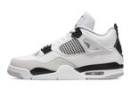 Air Jordan 4 Retro Military Black - Maat 43 EU, Ophalen of Verzenden, Nieuw