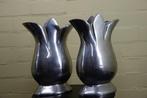 Zilverkleurige aluminium vazen - Vaas (2) - aluminium vaas -, Antiek en Kunst