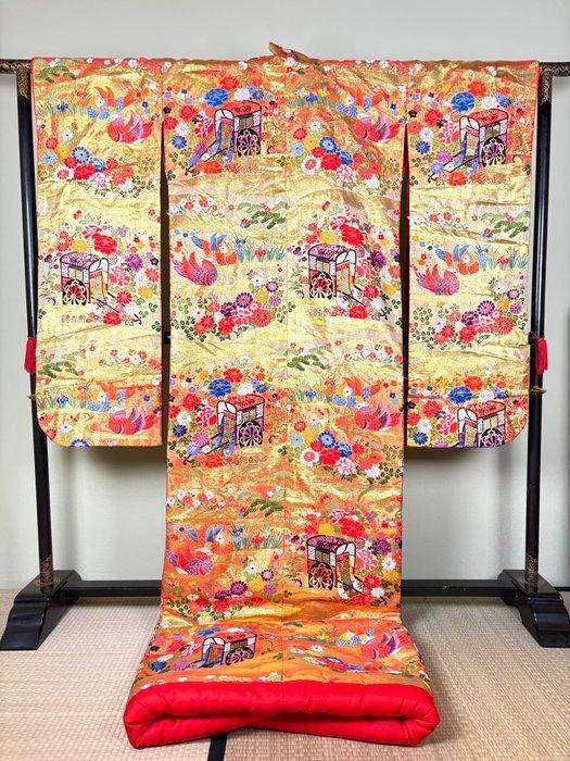 Iro Uchikake Kimono volledig met borduursels versierde, Antiek en Kunst, Antiek | Overige Antiek