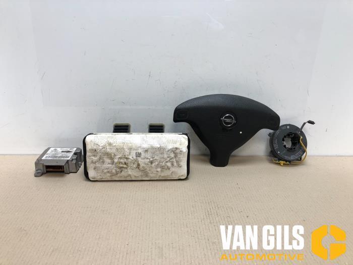 Airbag Set+Module Opel Astra O94245, Autos : Pièces & Accessoires, Électronique & Câbles