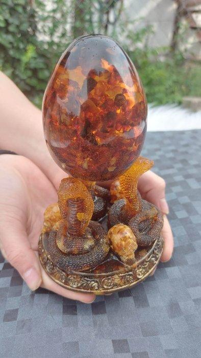 Baltisch amber (Litouwen), hars Drie Cobras Eierhouder en, Antiek en Kunst, Curiosa en Brocante