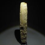 Neolithisch Steen Bijlblad. C. 3.900–2.600 v.Chr. 19 cm H.
