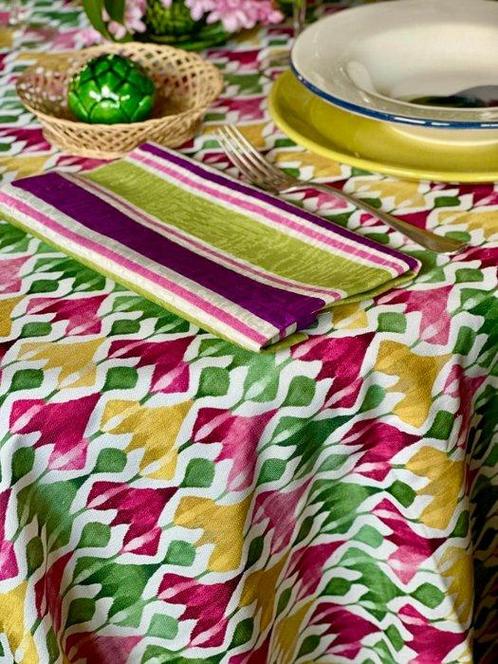 Nappe imprimée style ikat pour grandes tables. - Nappe - 270, Antiek en Kunst, Antiek | Tapijten, Tafelkleden en Textiel
