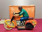 USSR - Opwindbaar blikken speelgoed motorfiets zijspan