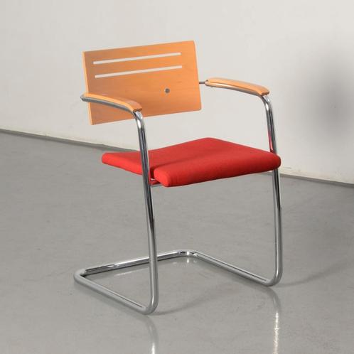 Lande vergaderstoel, beuken / rood, sledeframe, Huis en Inrichting, Stoelen, Gebruikt, Ophalen of Verzenden