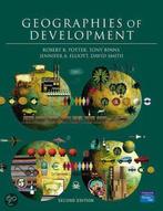 Geographies Of Development 9780130605696, Gelezen, Robert Potter, Tony Binns, Verzenden
