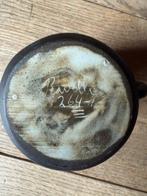 Ravelli - Ravelli - sculptuur, Pater - 8.5 cm - Aardewerk