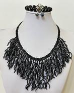 Zwarte Onyx en Zwarte Parels met een levensboom en de, Antiek en Kunst