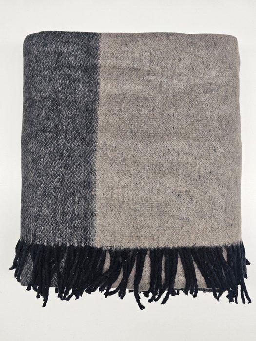 Exclusieve grote plaid in vos en donkergrijs met, Antiek en Kunst, Curiosa en Brocante