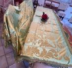 S.leucio. - Bedsprei - 245 cm - 207 cm - damast bloemachtig, Antiek en Kunst