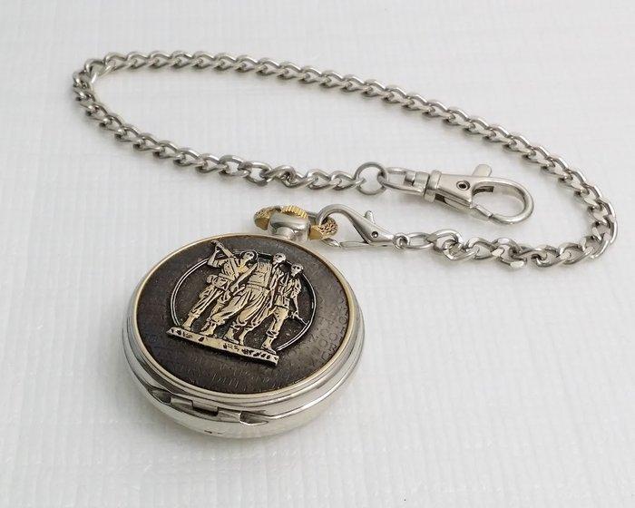 Franklin Mint - Vietnam War Veterans Collector - Zakhorloge, Antiek en Kunst, Curiosa en Brocante