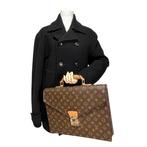 Louis Vuitton - Serviette Kourad - Sac à main, Handtassen en Accessoires, Tassen | Damestassen, Nieuw