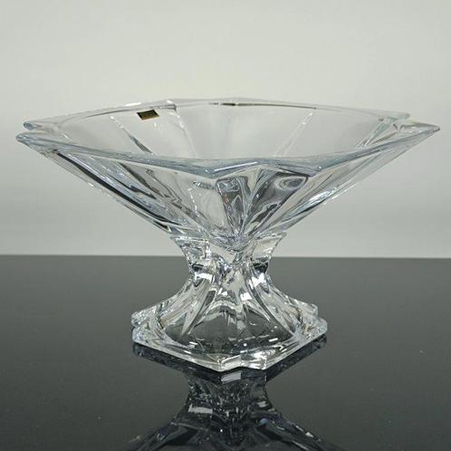Bohemia Crystal - Centre de table - MÉTROPOLE - Cristal -, Antiek en Kunst, Antiek | Meubels | Tafels