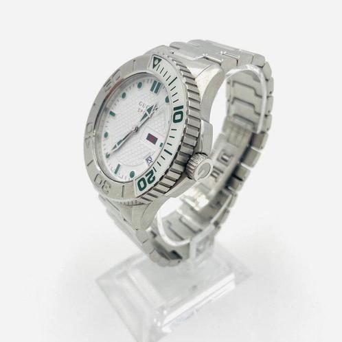 Gucci - GUCCI Mens watch QZ 126.2 13298462 - 126.2 13298462, Handtassen en Accessoires, Horloges | Heren