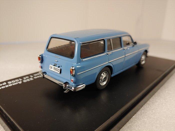 Triple9 Collection 1:43 - Model stationwagon - Volvo 220, Hobby en Vrije tijd, Modelauto's | 1:5 tot 1:12
