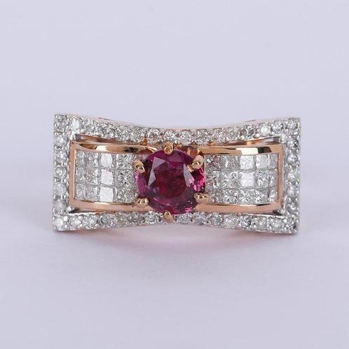 Cocktailring - 14 karaat Roségoud -  2.17ct. tw. Robijn -, Handtassen en Accessoires, Antieke sieraden