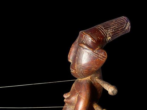 Guitare-75cm - Mangbetu - DR Congo (Zonder Minimumprijs), Antiek en Kunst, Kunst | Niet-Westerse kunst