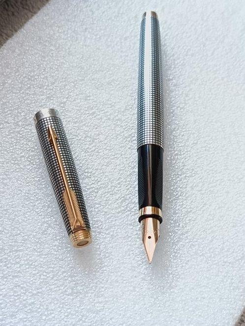 Parker - Penna Stilografica Parker 75 Cisele Argento, Verzamelen, Pennenverzamelingen