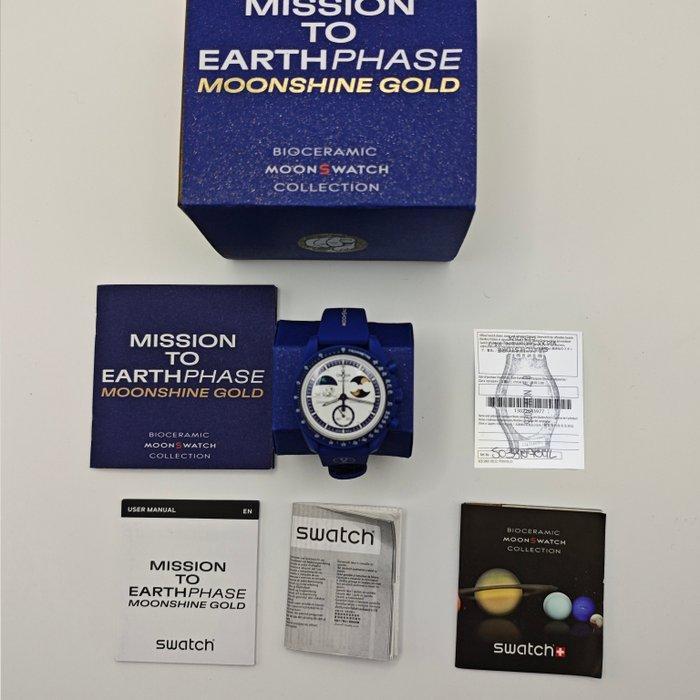 Omega x Swatch - MoonSwatch. Mission to Eartphase. Moonshine, Bijoux, Sacs & Beauté, Montres | Hommes