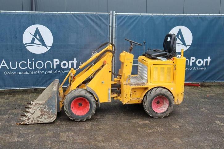 Veiling: Kniklader Knikmops 90 Diesel 2018 19kw, Zakelijke goederen, Machines en Bouw | Kranen en Graafmachines, Ophalen