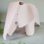 Vitra - Charles & Ray Eames - Chaise - Nouvel éléphant,, Antiek en Kunst