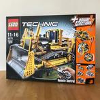 Lego - Technic - 8275 - Bulldozer motorisé - 2000-à nos, Kinderen en Baby's, Speelgoed | Duplo en Lego, Nieuw