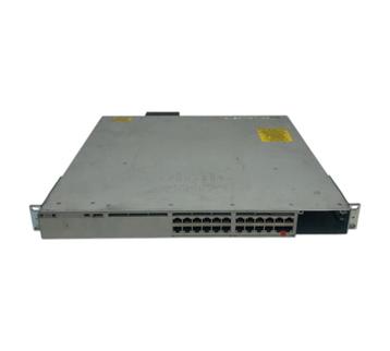 Cisco C9300-24U-A used ( damaged ), Informatique & Logiciels, Ophalen of Verzenden